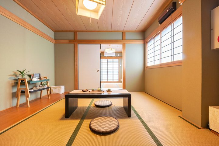 Room 3 of 39