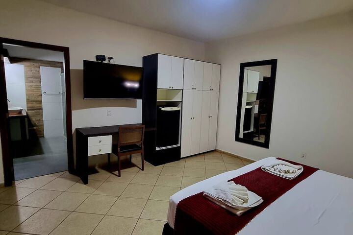 Room 42 of 84