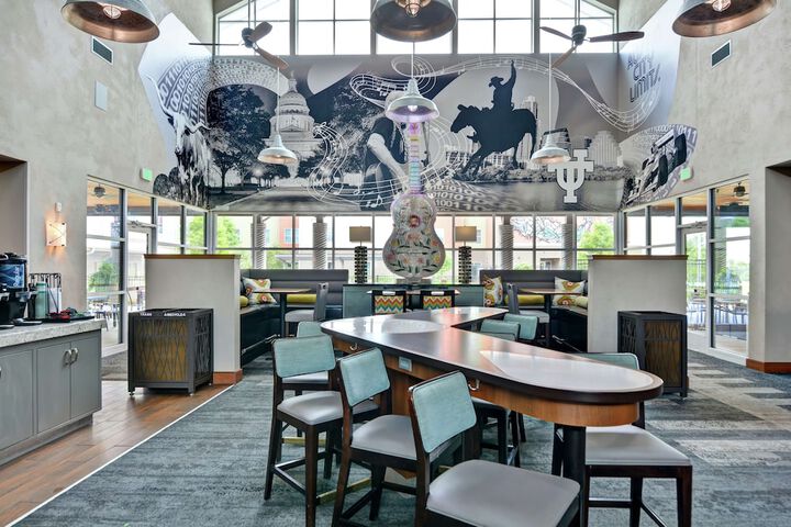 Breakfast area