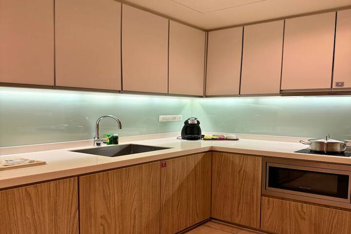 Private kitchenette