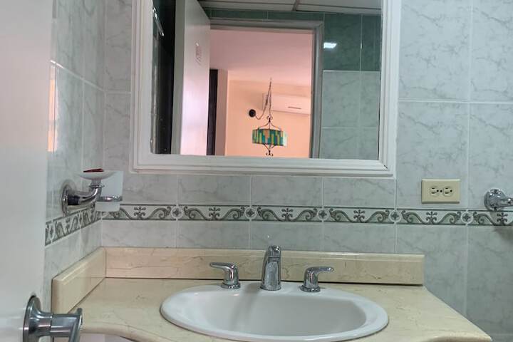Room 57 of 76
