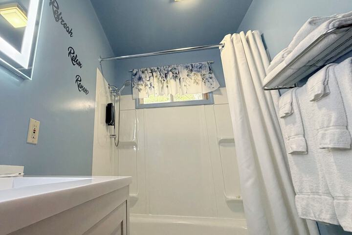 Room 118 of 132