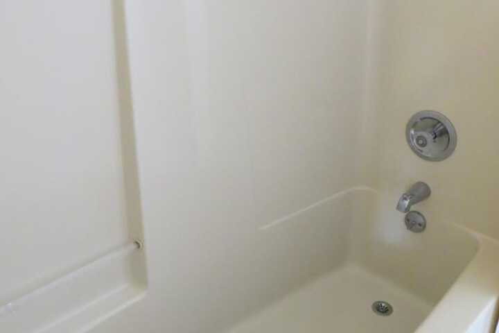 Room 33 of 52