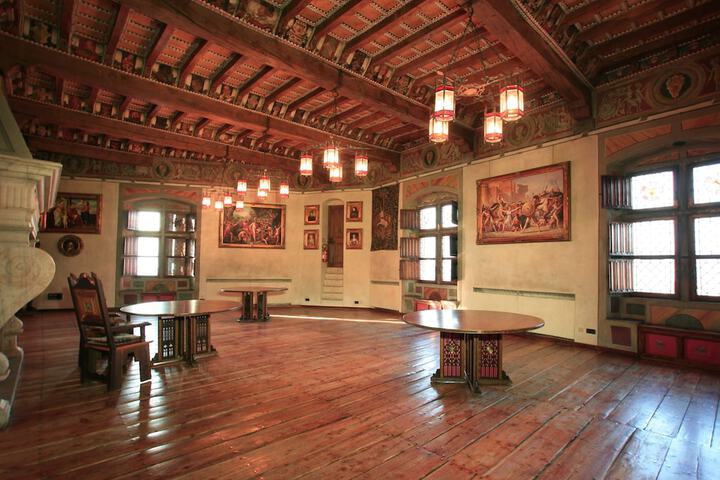 Ballroom/Hall 14 of 41