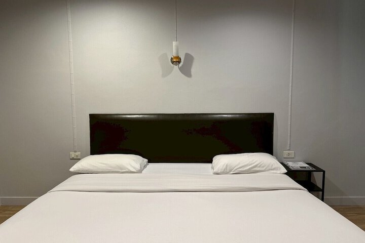 Room 5 of 45