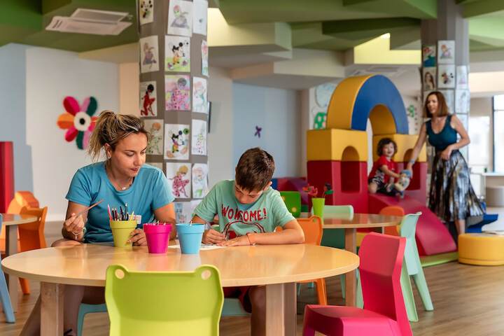 Childrens Activities 69 of 126