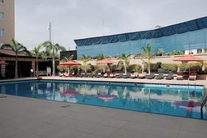 Pool 14 of 61