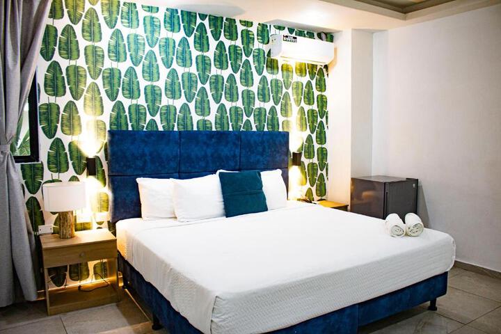 Hotel 16 of 22