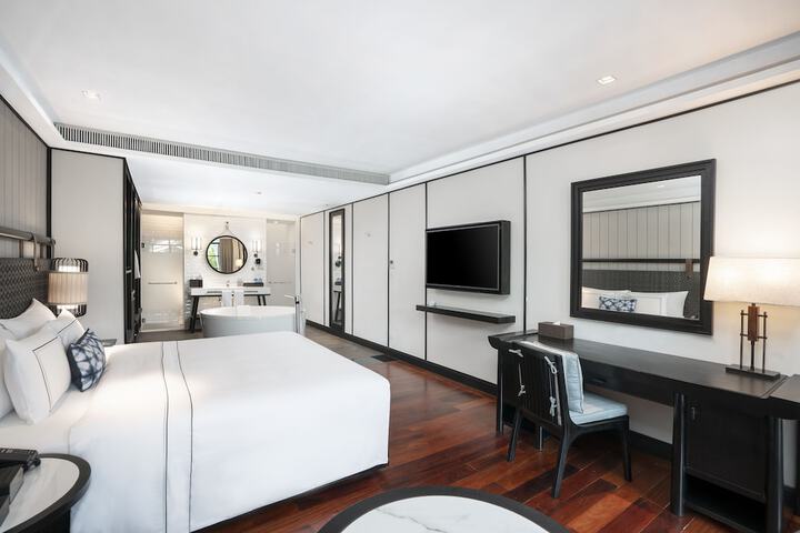 Room 21 of 113