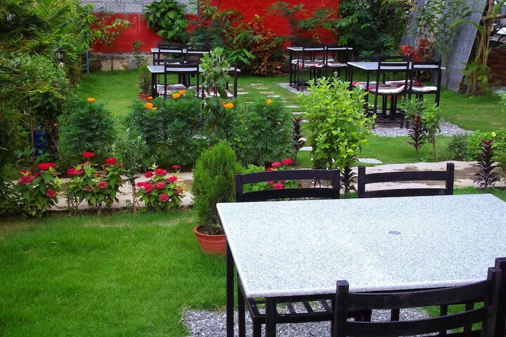 Hotel Exterior 54 of 61