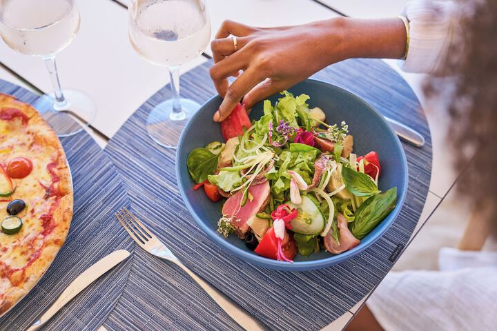 Dining 140 of 341