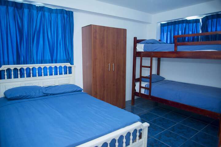 Room 7 of 10