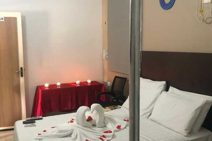 Room 37 of 54