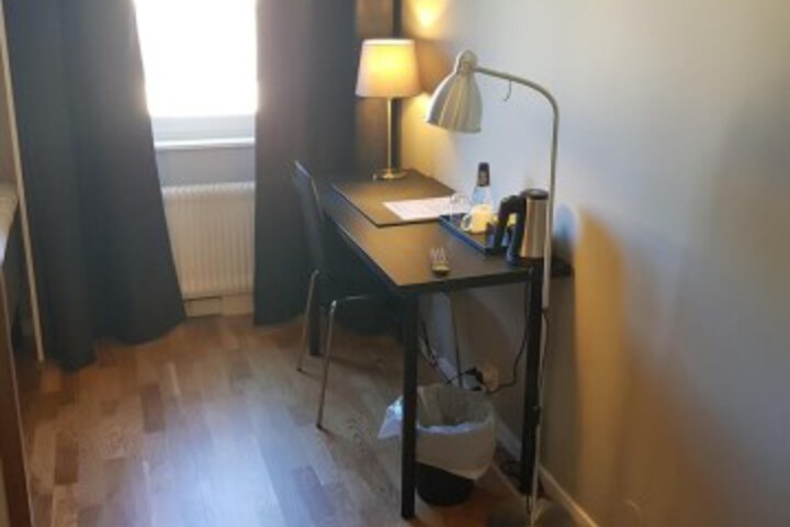 Room 19 of 35