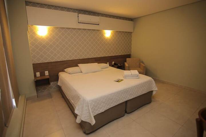 Room 7 of 44
