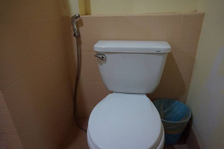 Room 34 of 53