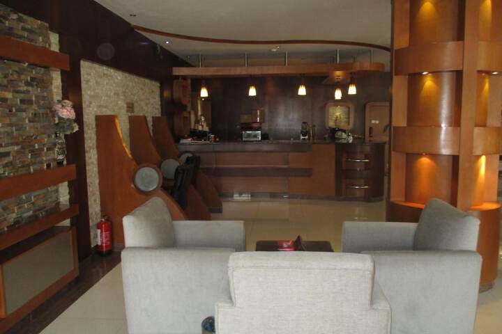 Guest Lobby