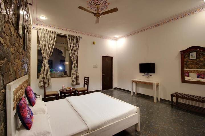 Room 14 of 70