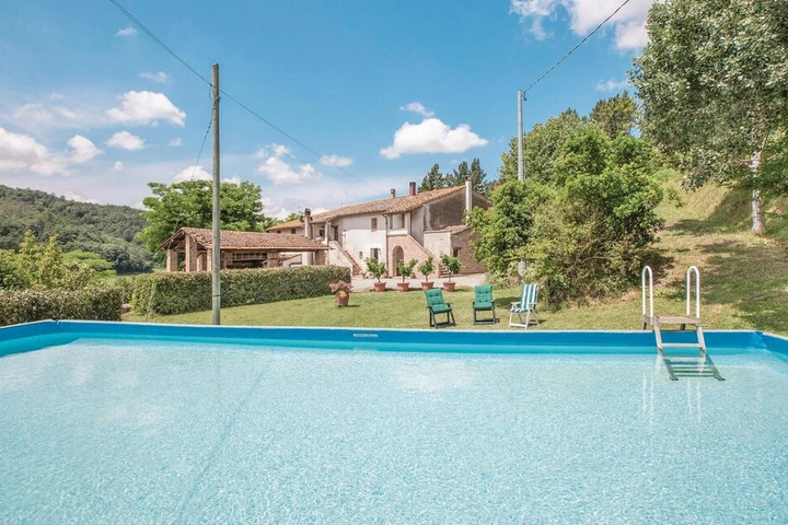 Pool 8 of 14
