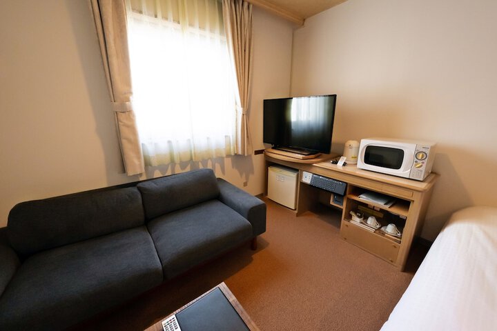 Room 196 of 239