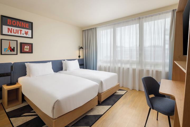 Room 3 of 5