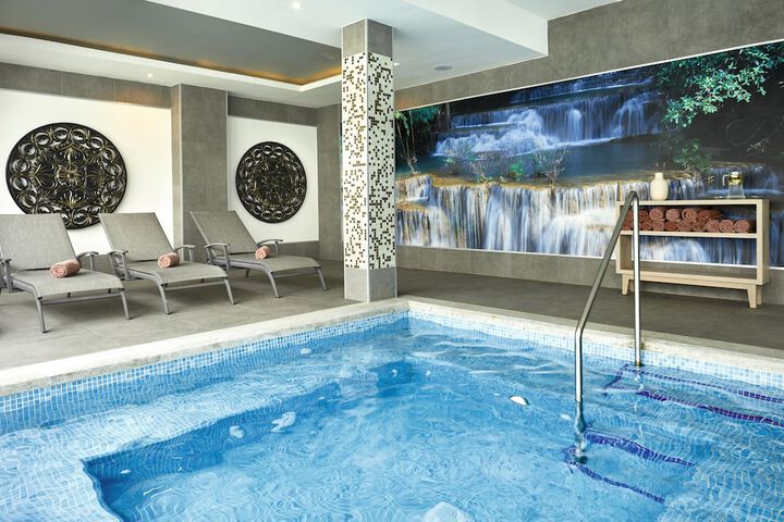 Relaxing Spa