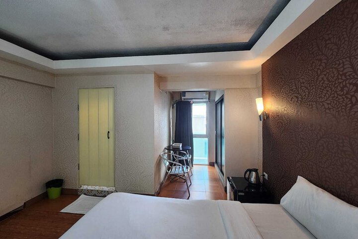 Room 11 of 56