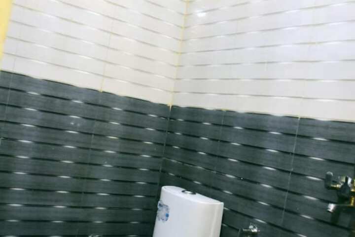 Room 2 of 29