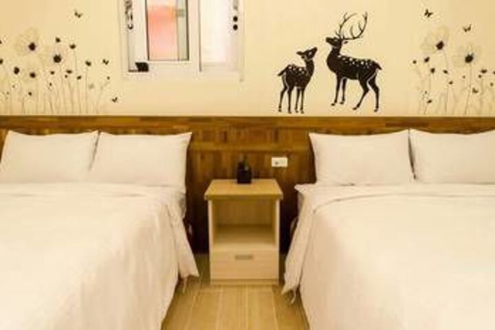 Room 8 of 21