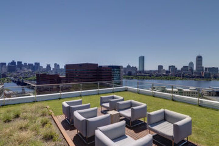 Terrace/Patio 2 of 65