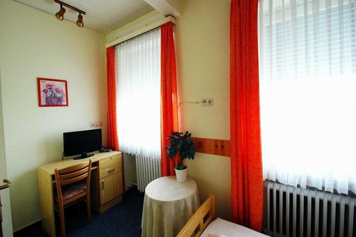 HOTEL KONERT