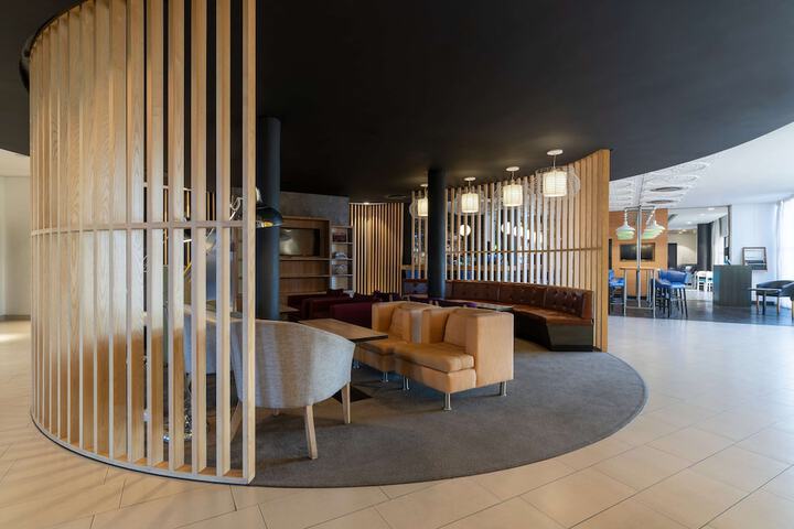 Hotel Interior 2 of 69