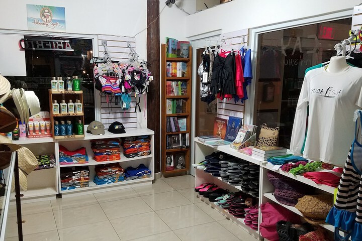 Gift Shop 68 of 90