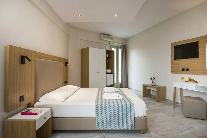 Room 6 of 57