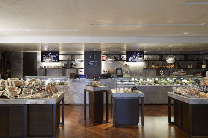 Breakfast/Coffee Service 107 of 147