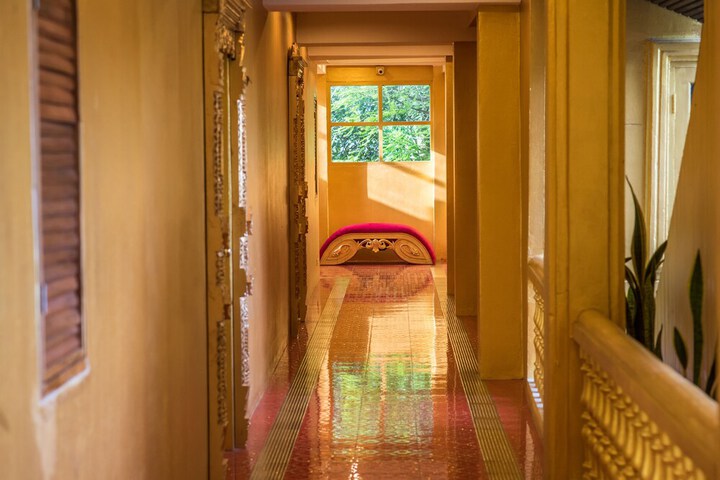 Ballroom/Hall 30 of 41