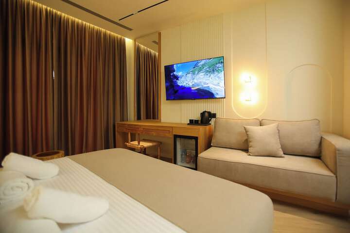Room 39 of 70