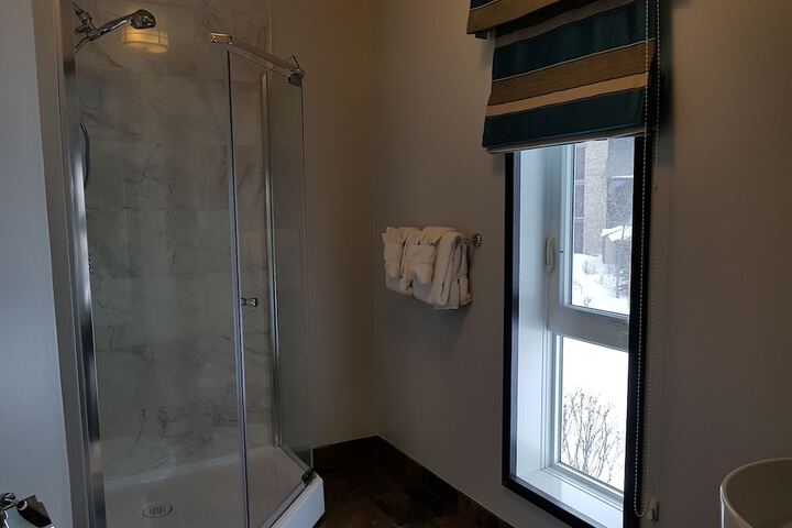 Bath Interior