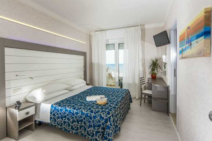 Room 14 of 67