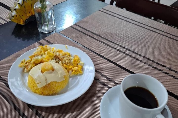 Dining 56 of 76