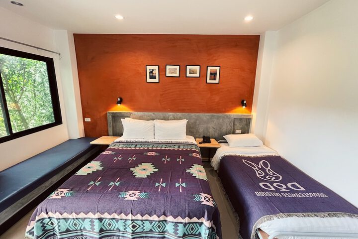 Room 9 of 60