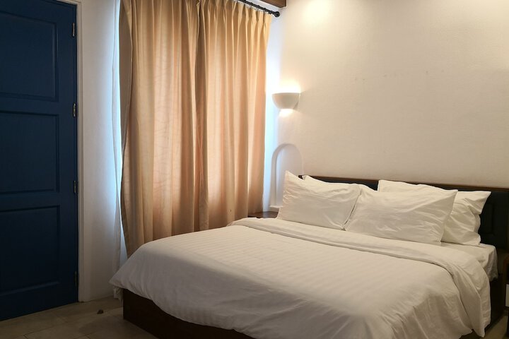 Room 11 of 56