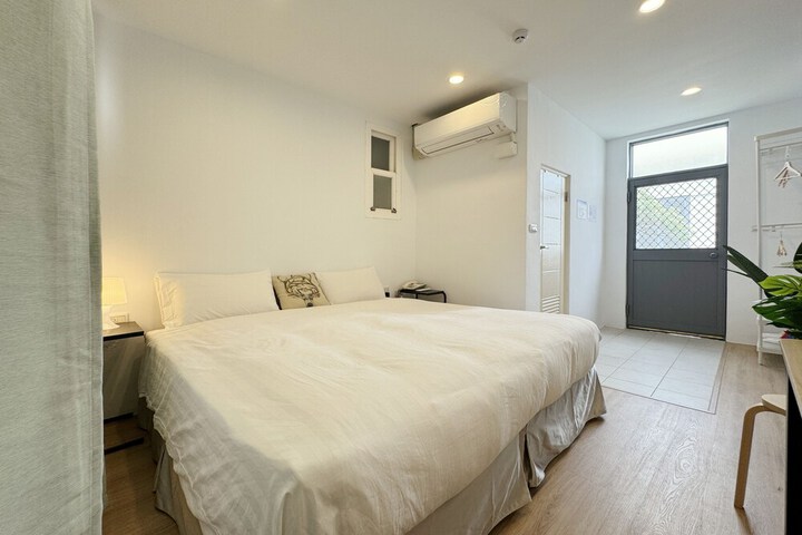Room 15 of 41