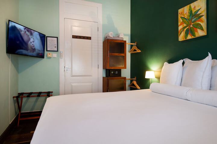 Room 26 of 116