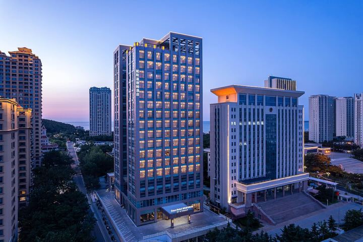 Exterior of Days Hotel by Wyndham Weihai Huoju Eight Street