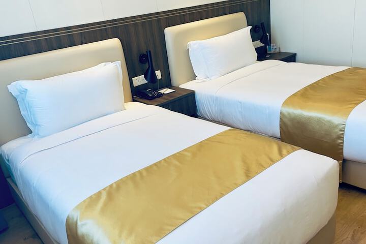 Room 14 of 89