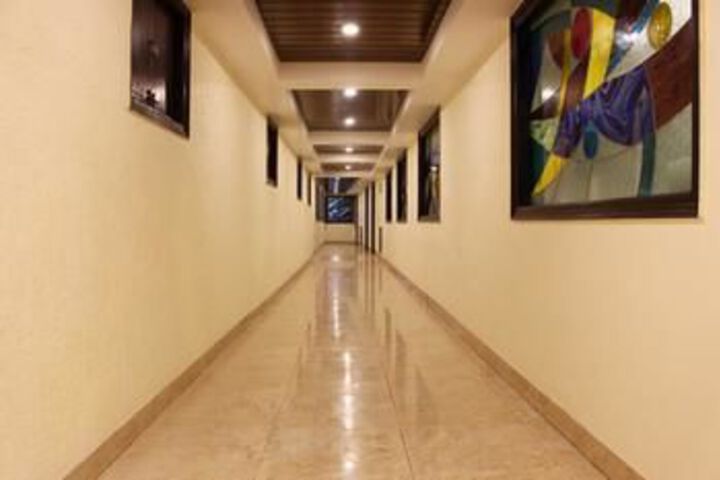 Ballroom/Hall 20 of 26