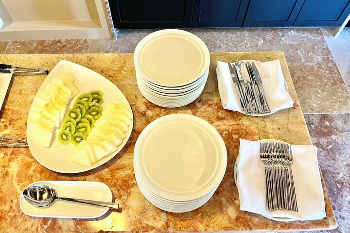 Breakfast/Coffee Service 20 of 22