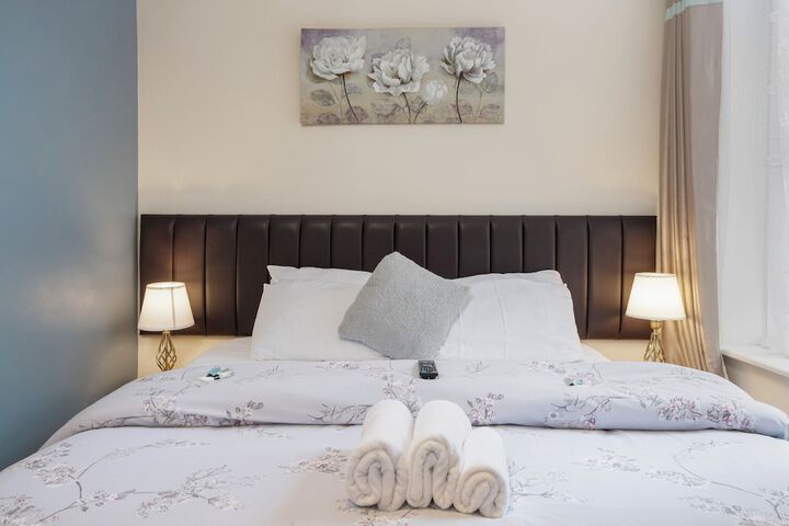 Devon Guest House