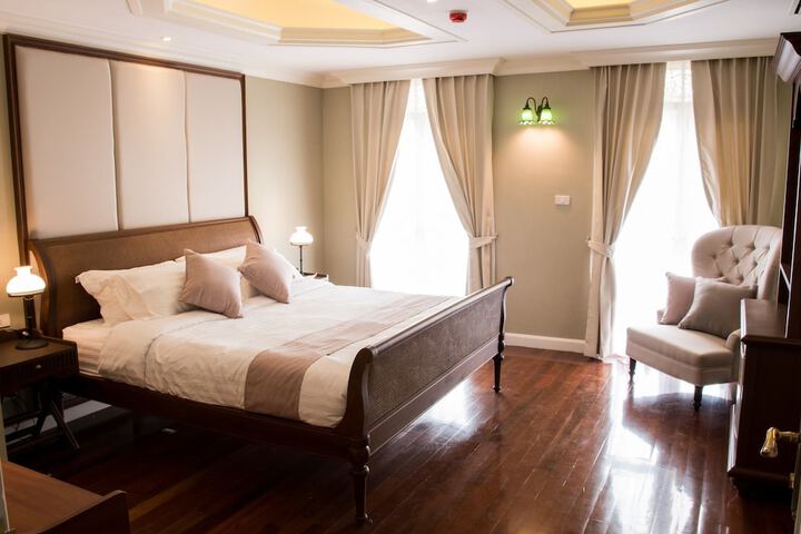 Room 18 of 81